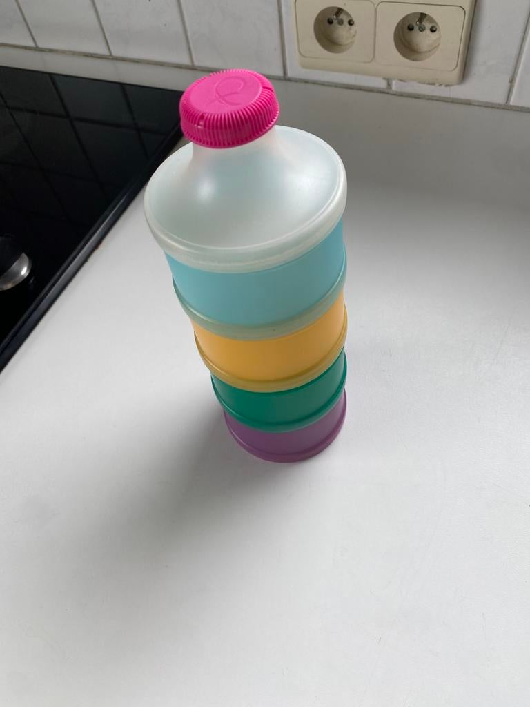 Voorraaddozen  en bekers voor baby peuter, Ophalen, Nieuw