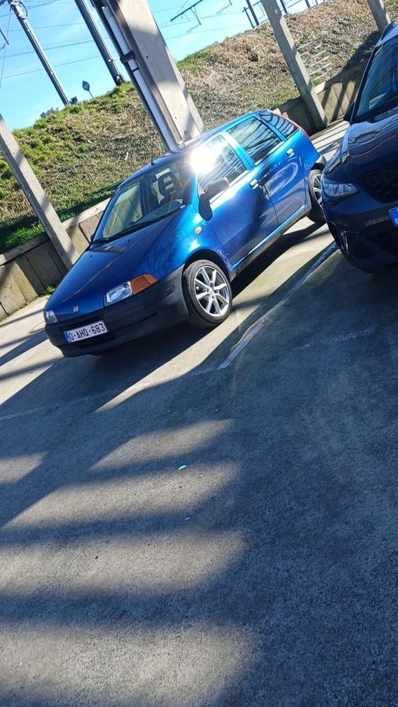 Fiat punto oldtimer 52000km 1.2i, Auto's, Fiat, Particulier, Te koop
