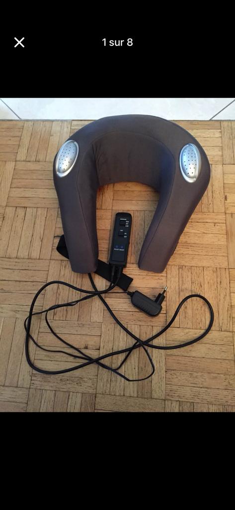 Oreiller de massage du cou avec la boîte, Enlèvement, Utilisé