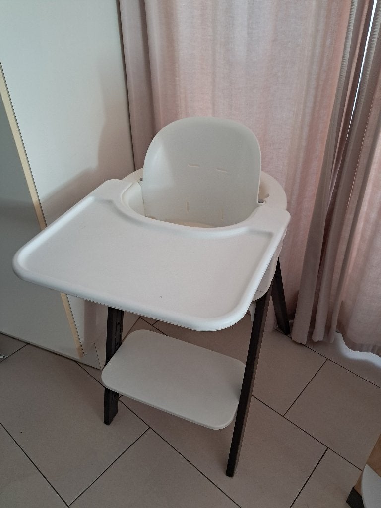Chaise stokke, Enfants & Bébés, Enlèvement, Comme neuf, Chaise évolutive