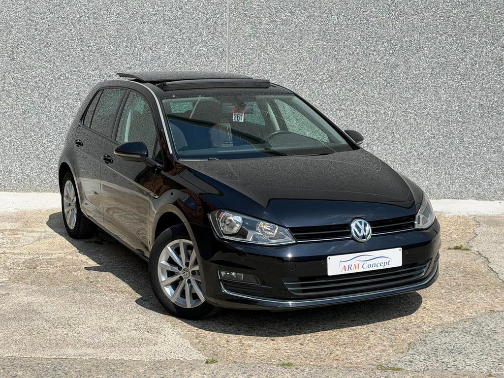 VW Golf 7 1.2 TSI Lounge BlueMotion 09/2015 GARANTIE 12 Mois, Auto's, Volkswagen, Voorwielaandrijving, Stof, Euro 6, Zwart