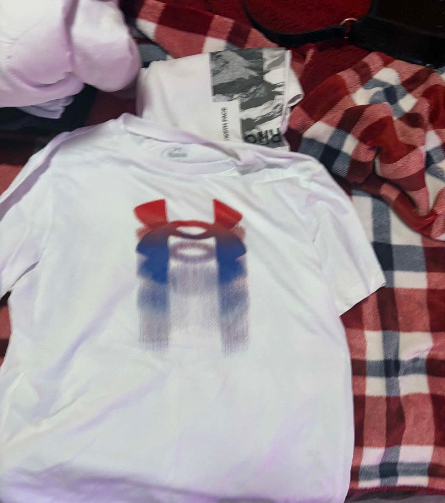 thee shirt de marque jamais porter juste essayer, Kinderen en Baby's, Kindermode-accessoires