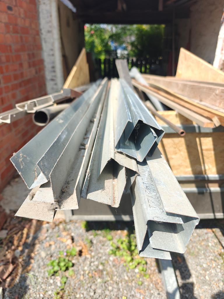 Metalstud, Ophalen, Nieuw, Overige materialen