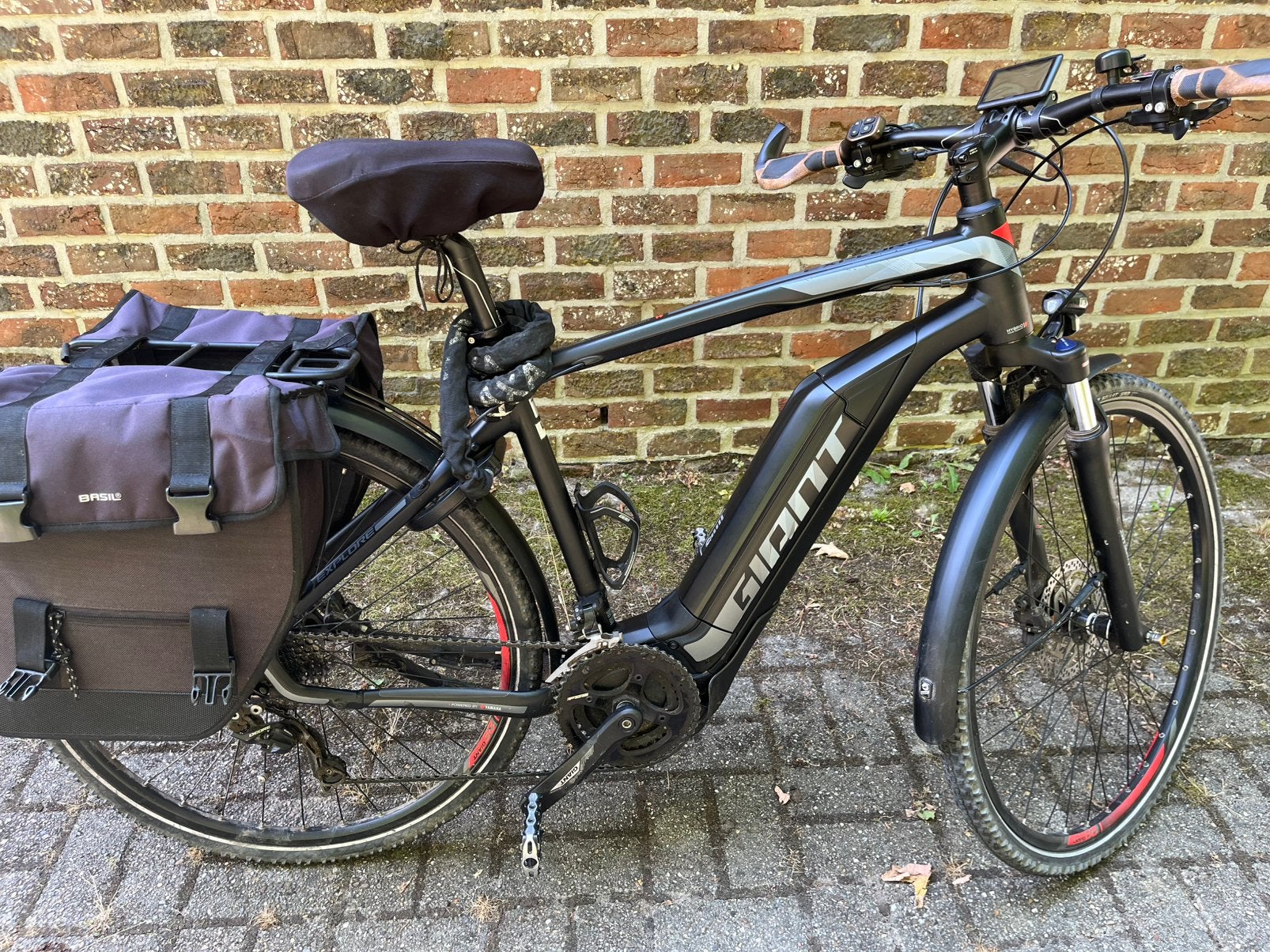 Giant elektrische trekking fiets, Vélos & Vélomoteurs, Vélos électriques, Utilisé, Giant, 55 à 59 cm, 50 km par batterie ou plus