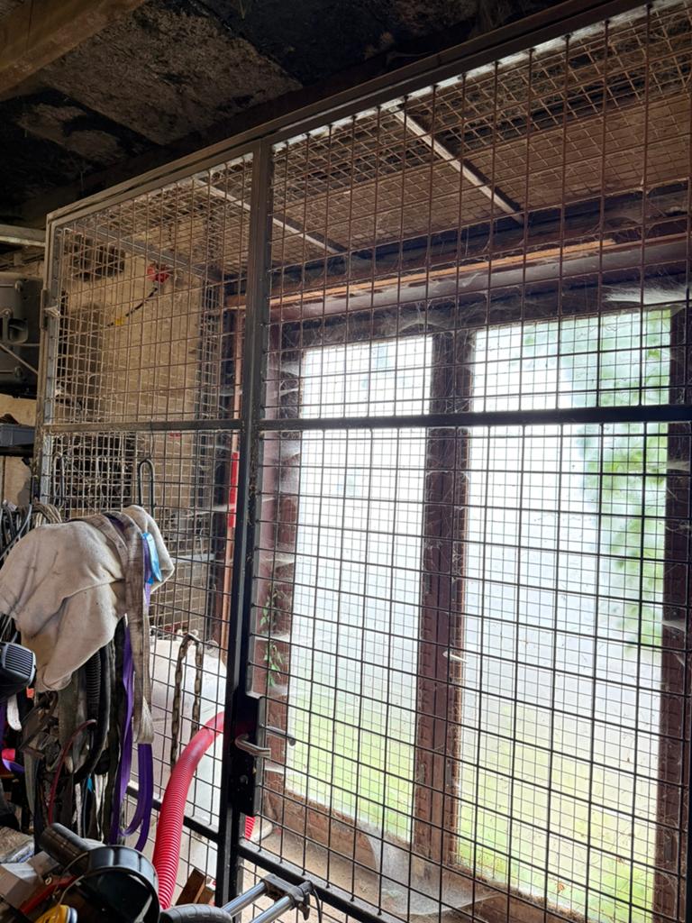 Kooi / volière / dierenhok, Dieren en Toebehoren, Vogels | Hokken en Kooien, Ophalen, Zo goed als nieuw, Volière