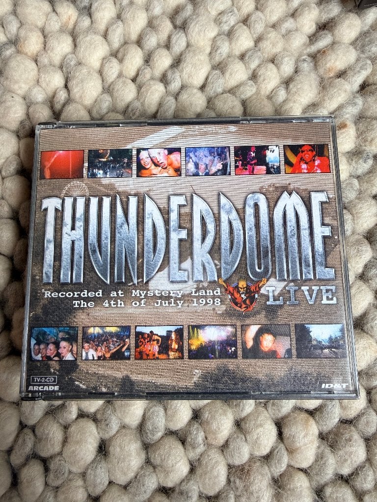 Thunderdome Live at Mystery Land 1998, Ophalen of Verzenden