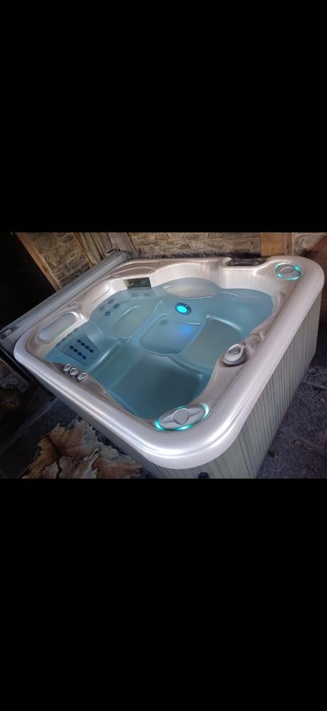 Hotspring jetsetter 3 pers jacuzzi, Enlèvement