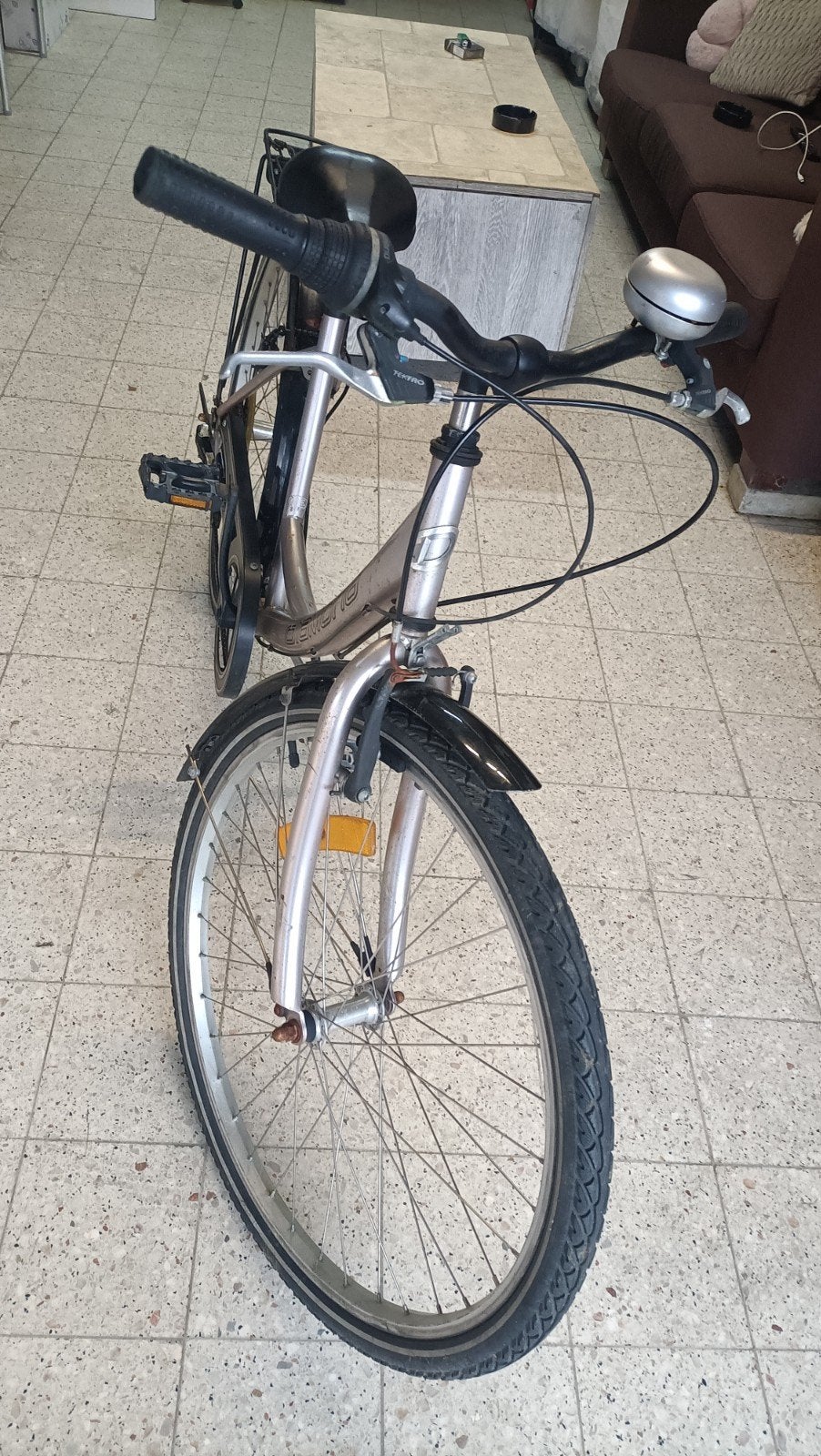 Meisjes fiets, Enlèvement