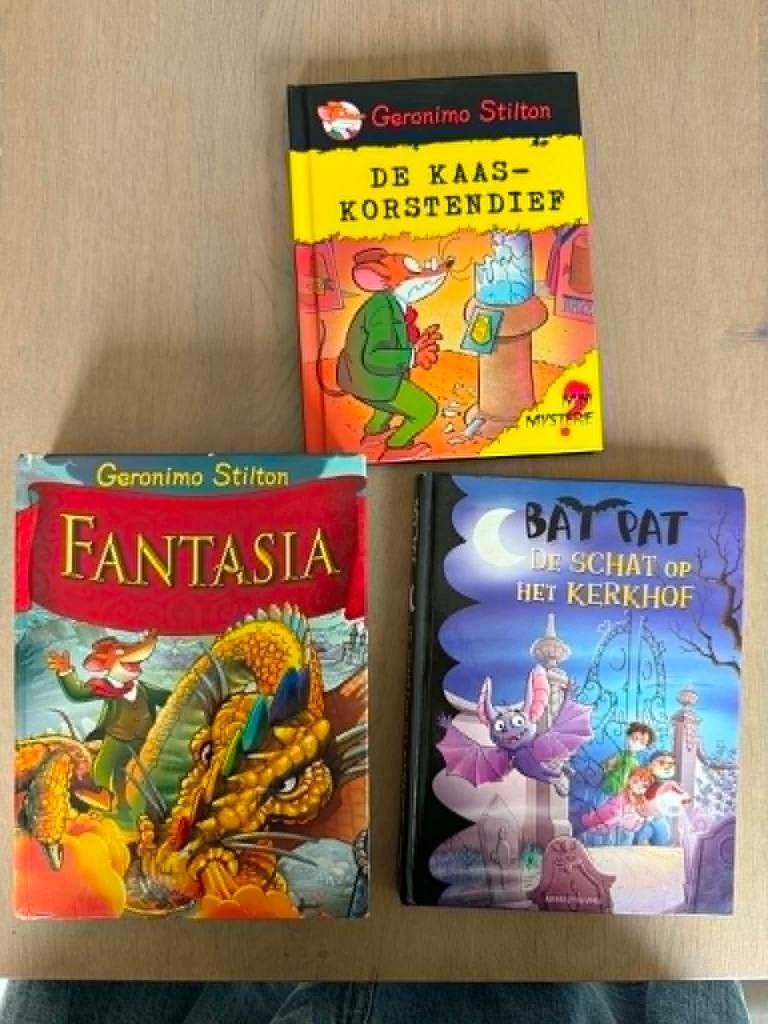 Boekenpakket Geronimo Stilton en Bat Pat, Livres, Livres pour enfants | Jeunesse | Moins de 10 ans, Comme neuf, Fiction général