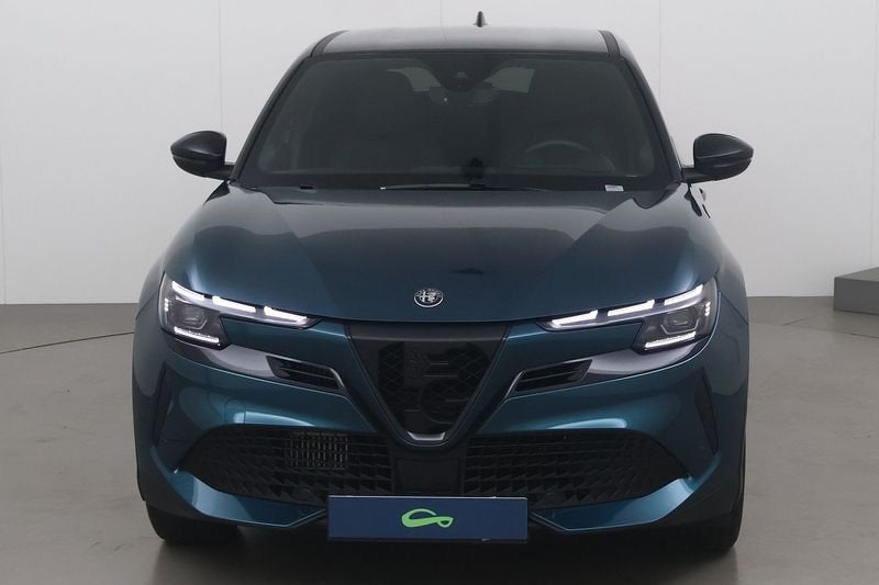 Alfa Romeo Junior 1.2 turbo hybrid speciale 136 AT, Autos, Alfa Romeo, 100 kW, Euro 6, Entreprise, Cruise Control