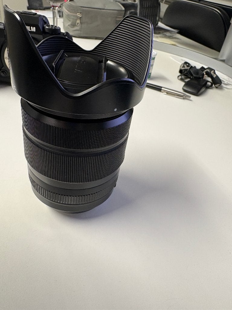 Fujifilm XF 18-135mm F3.5-5.6 R LM OIS WR, Gebruikt, Ophalen of Verzenden, Standaardlens, Fujifilm X-mount