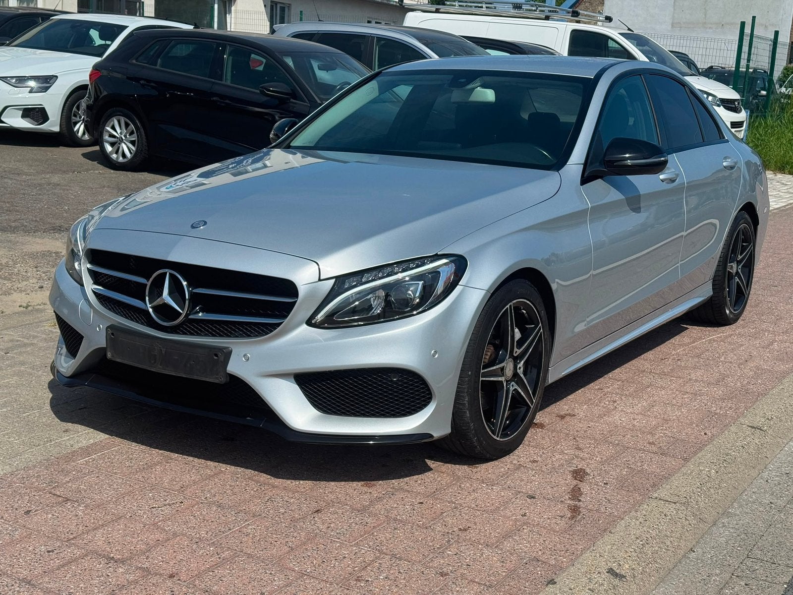 Mercedes-Benz C160 1.6 Benzine* 95kW* 07/2016*, Auto's, Voorwielaandrijving, Leder en Stof, 5 deurs, https://public.car-pass.be/vhr/0c279acc-347e-473d-8183-428414eb0d1e