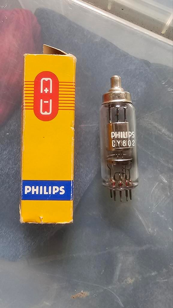 Lampe diode redresseuse