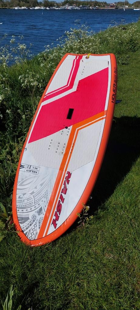 Planche aluminium Naish Hover CARBON ULTRA 95L, Enlèvement