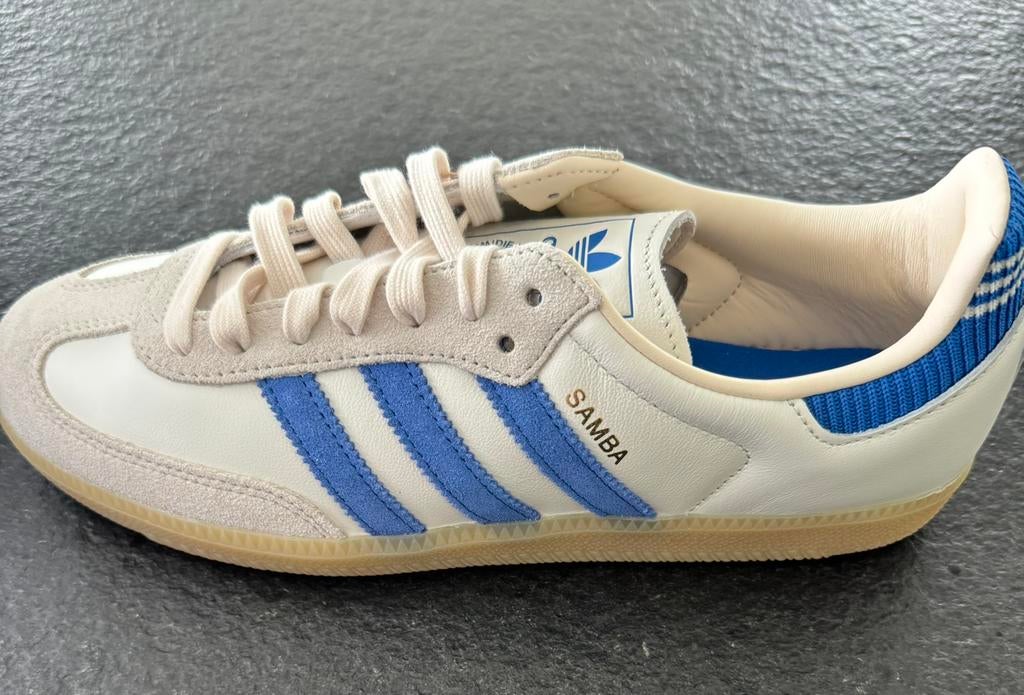 Adidas Samba 42, Ophalen, Nieuw, Schoenen