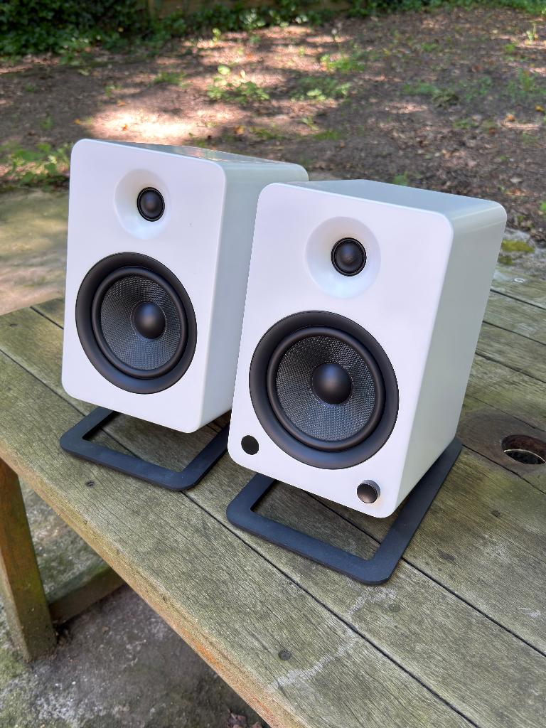 Kanto YU6 Powered Bookshelf Speakers, Audio, Tv en Foto, Luidsprekerboxen, Ophalen, Gebruikt