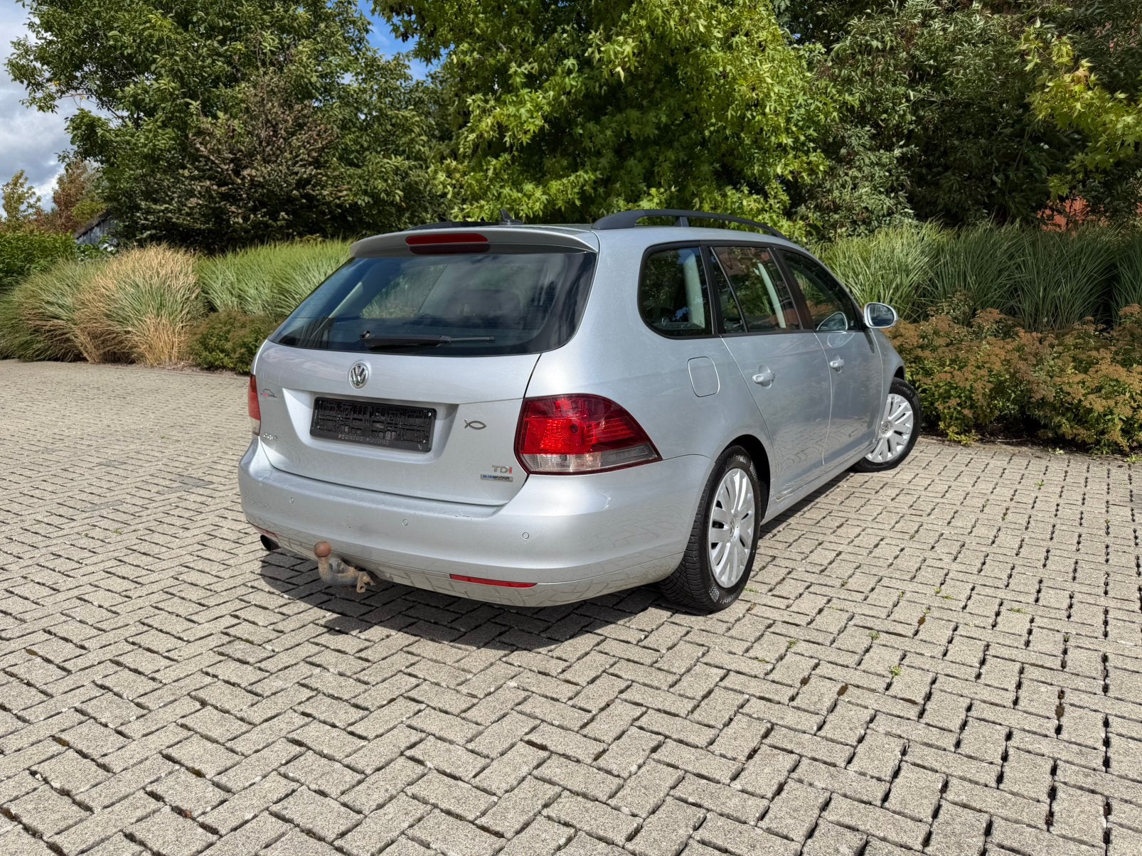 Volkswagen Golf 1.6 - 2011/323.000km/Euro 5 - Manueel, Auto's, Bluetooth, Euro 5, Stof, 1600 cc
