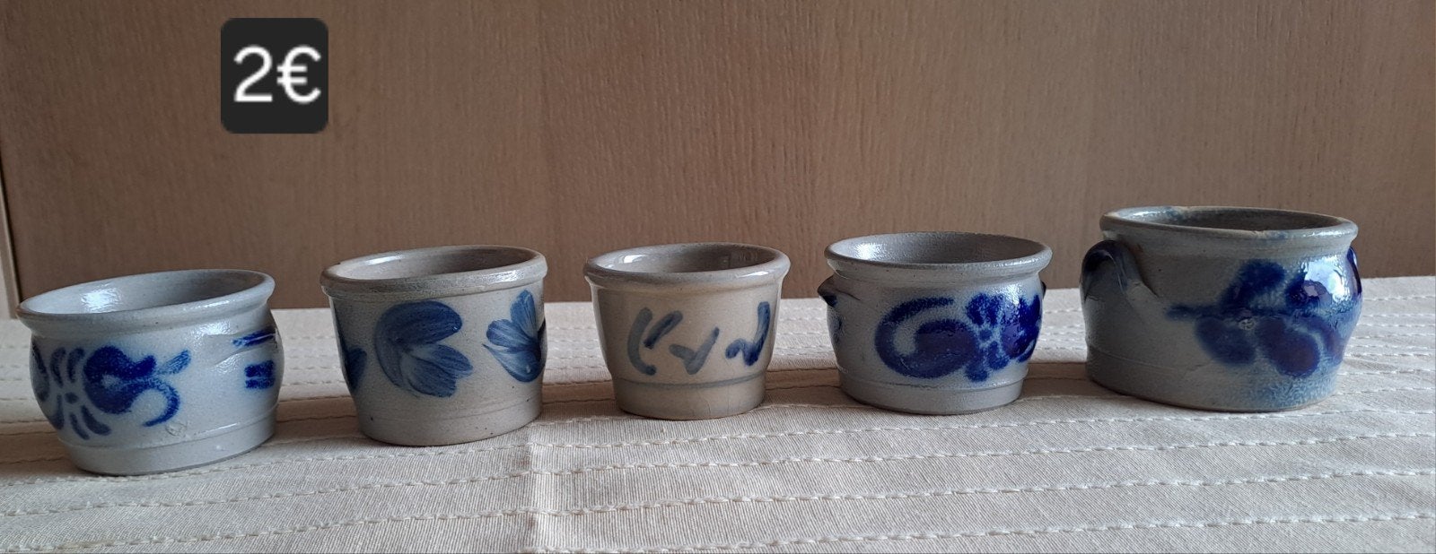Keulse potjes, Ophalen