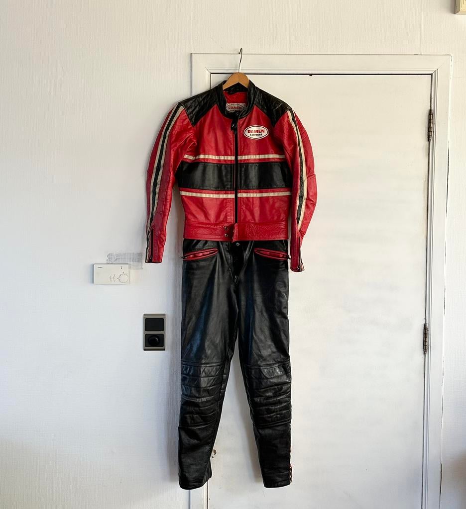 Motorpak Damen, Ophalen