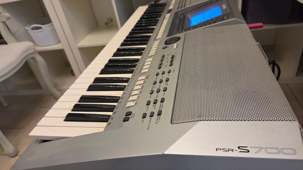 Yamaha PSR S-700 perfect werken, Muziek en Instrumenten, Ophalen, Yamaha