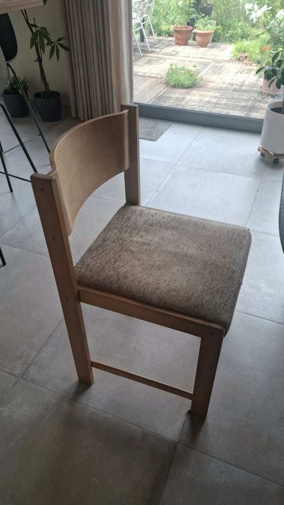 8 stoelen, Ophalen, Gebruikt, Bruin, Strak en gezellig