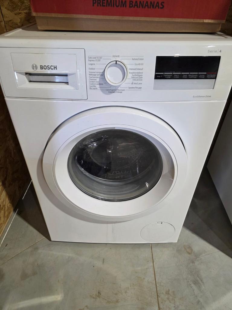 Machine à laver Bosch série 4, Electroménager, Lave-linge, Enlèvement