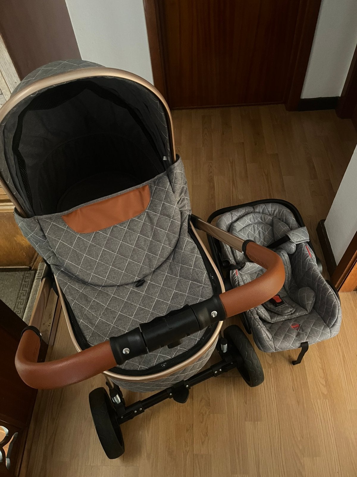 Kinderwagen met maxicosi, Enlèvement, Comme neuf, Poussette, Autres marques