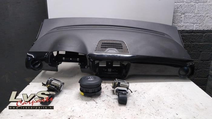 Kit airbag + tableau de bord d'un Volkswagen UP, Volkswagen, -, 3 mois de garantie, Utilisé