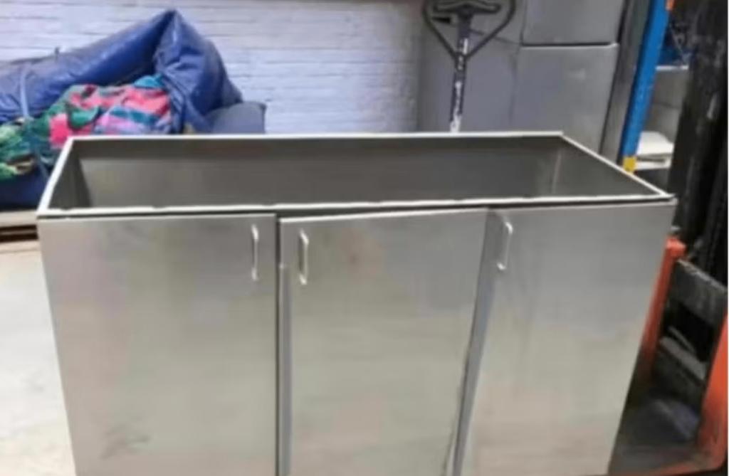 armoire d'accueil en inox, Articles professionnels, Enlèvement