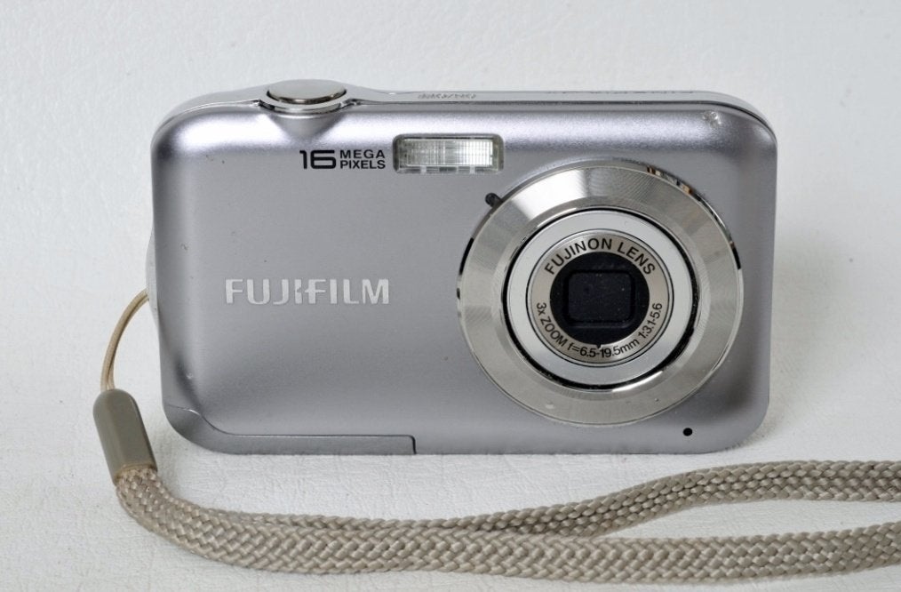 Fujifilm FinePix JV250 compacte digitale camera, Gebruikt, Compact, Ophalen of Verzenden, 16 Megapixel