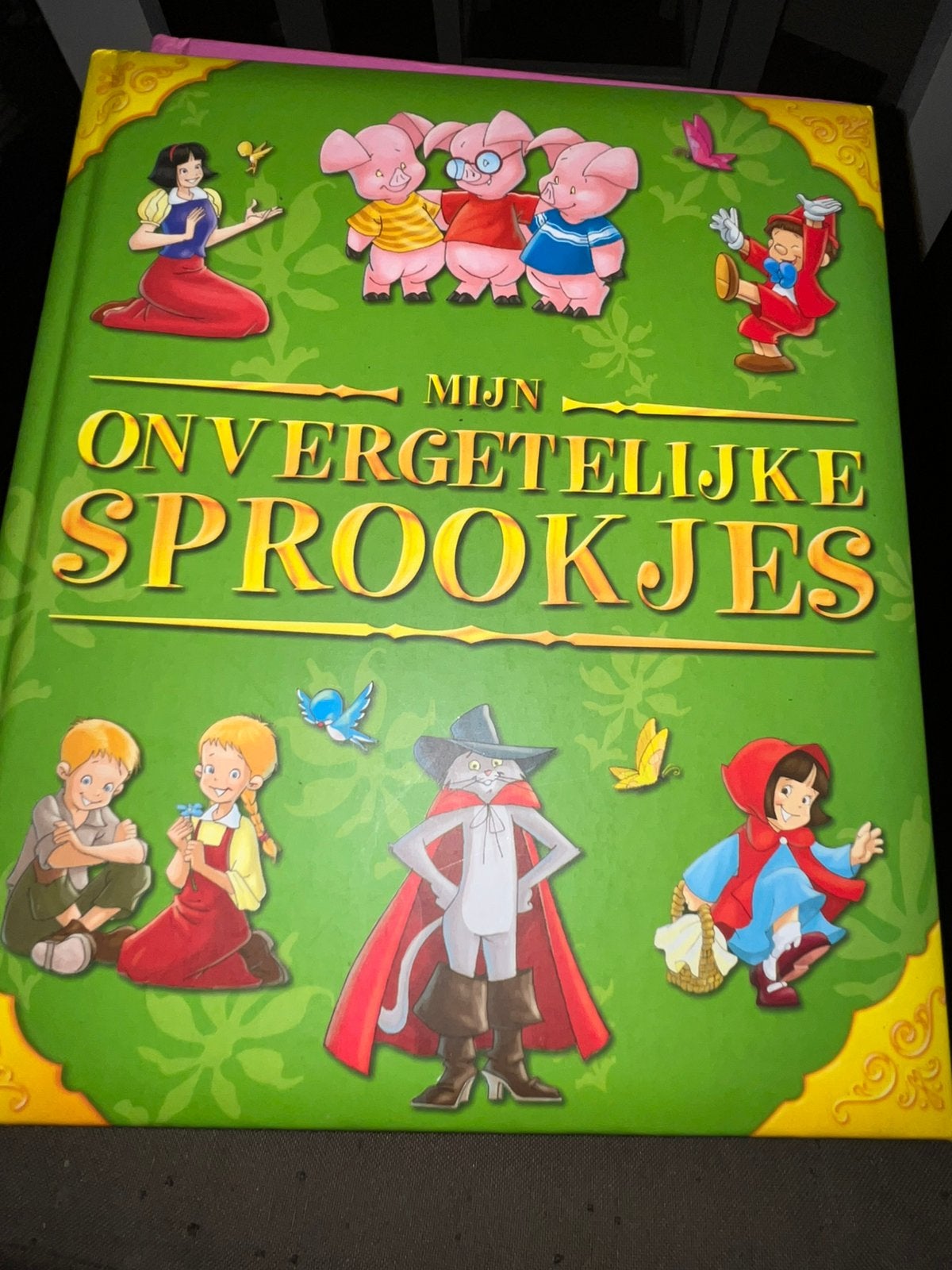 2 grote sprookjes boeken, Ophalen, Zo goed als nieuw