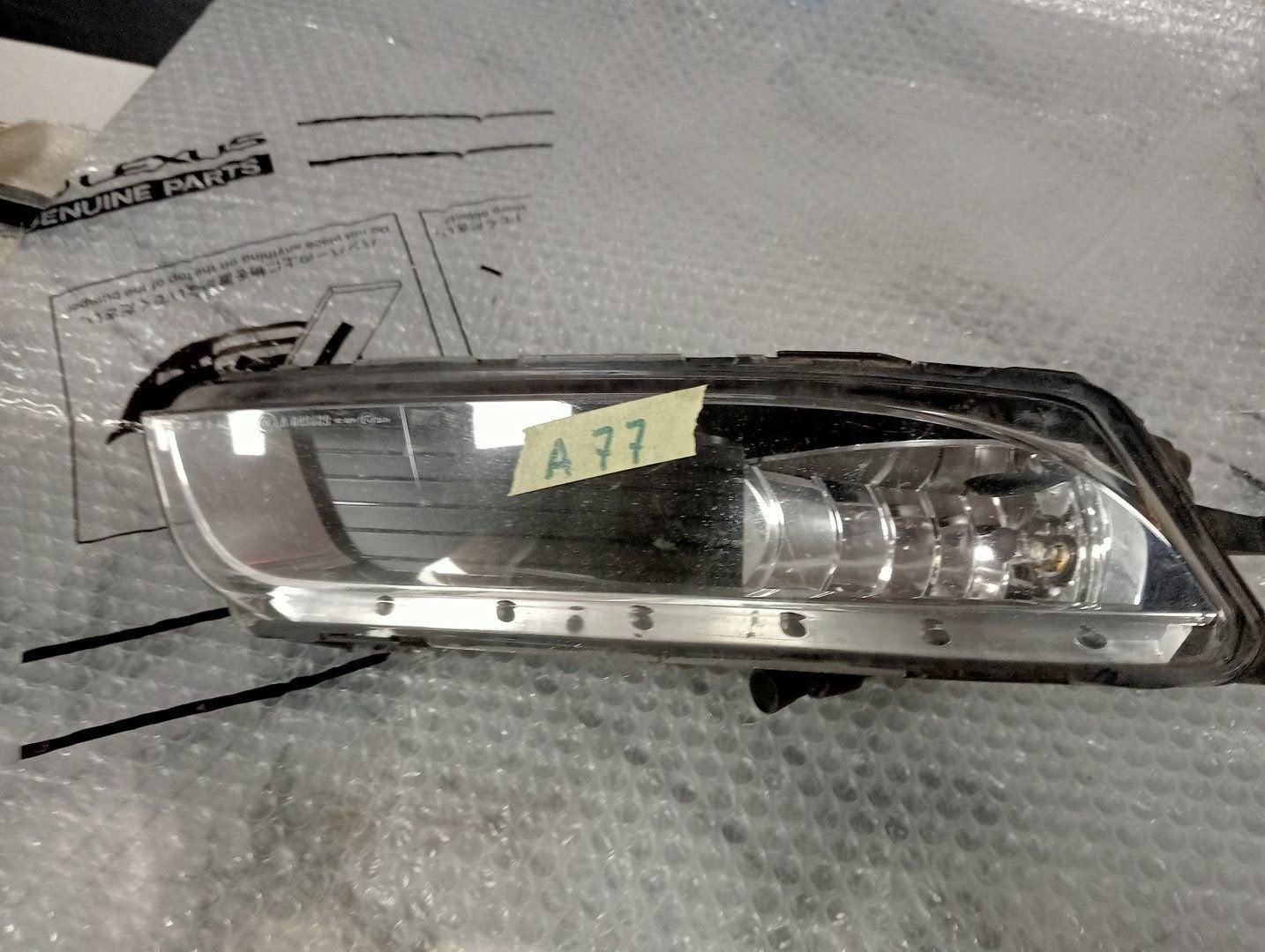 TOYOTA AVENSIS VERSO MISTVOORLICHT, Auto-onderdelen, Gebruikt, -, -, Ophalen of Verzenden