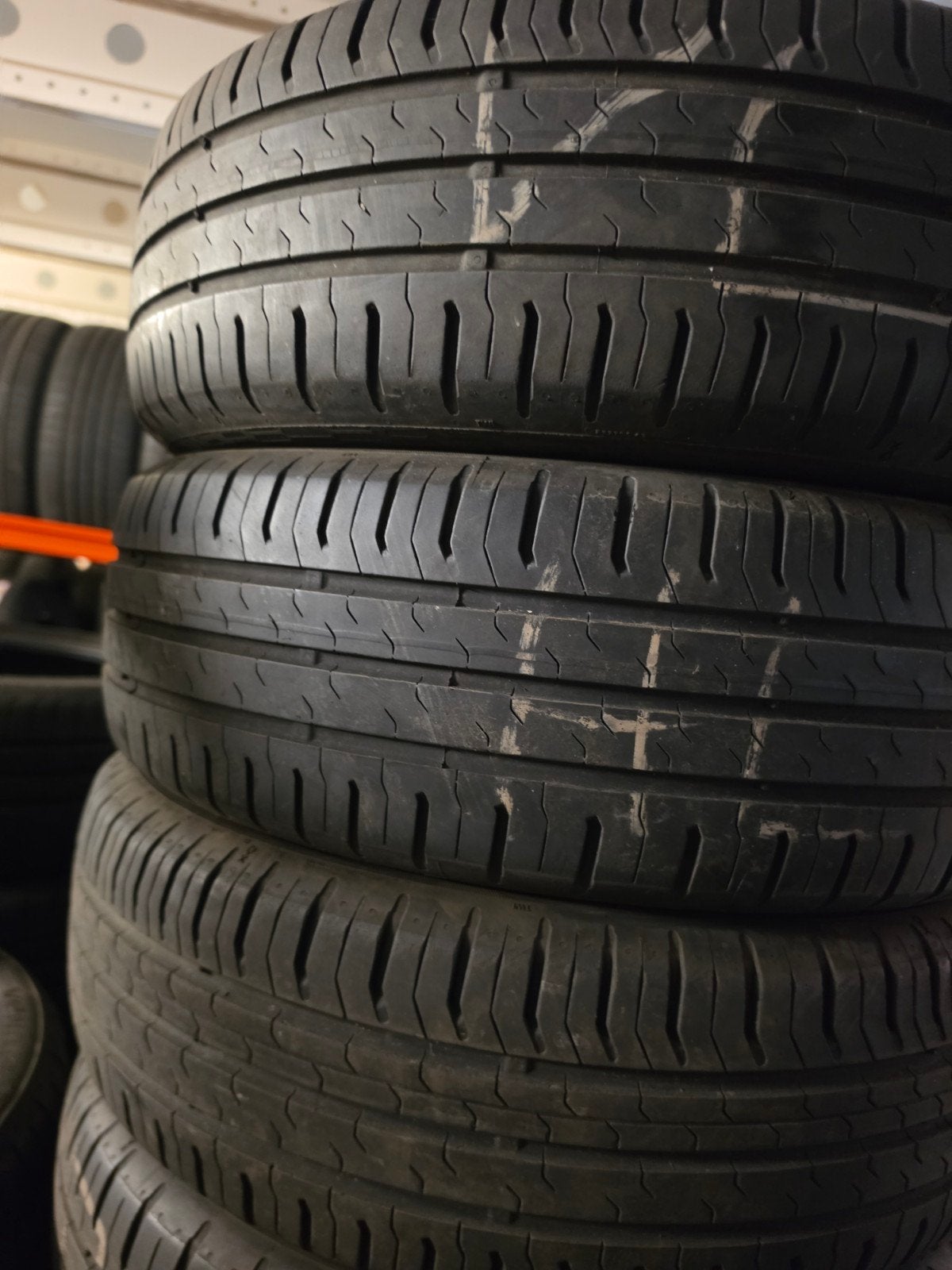 185/65 r15 continental 35€ chacun avec sièges, Enlèvement ou Envoi