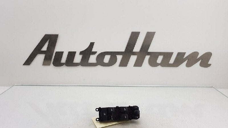 RAAMSCHAKELAAR V40 (MV) (|31453232|31334567|31376495|), Dhr. J. Ham, Gebruikt, Administratie@autoham.nl, Volvo