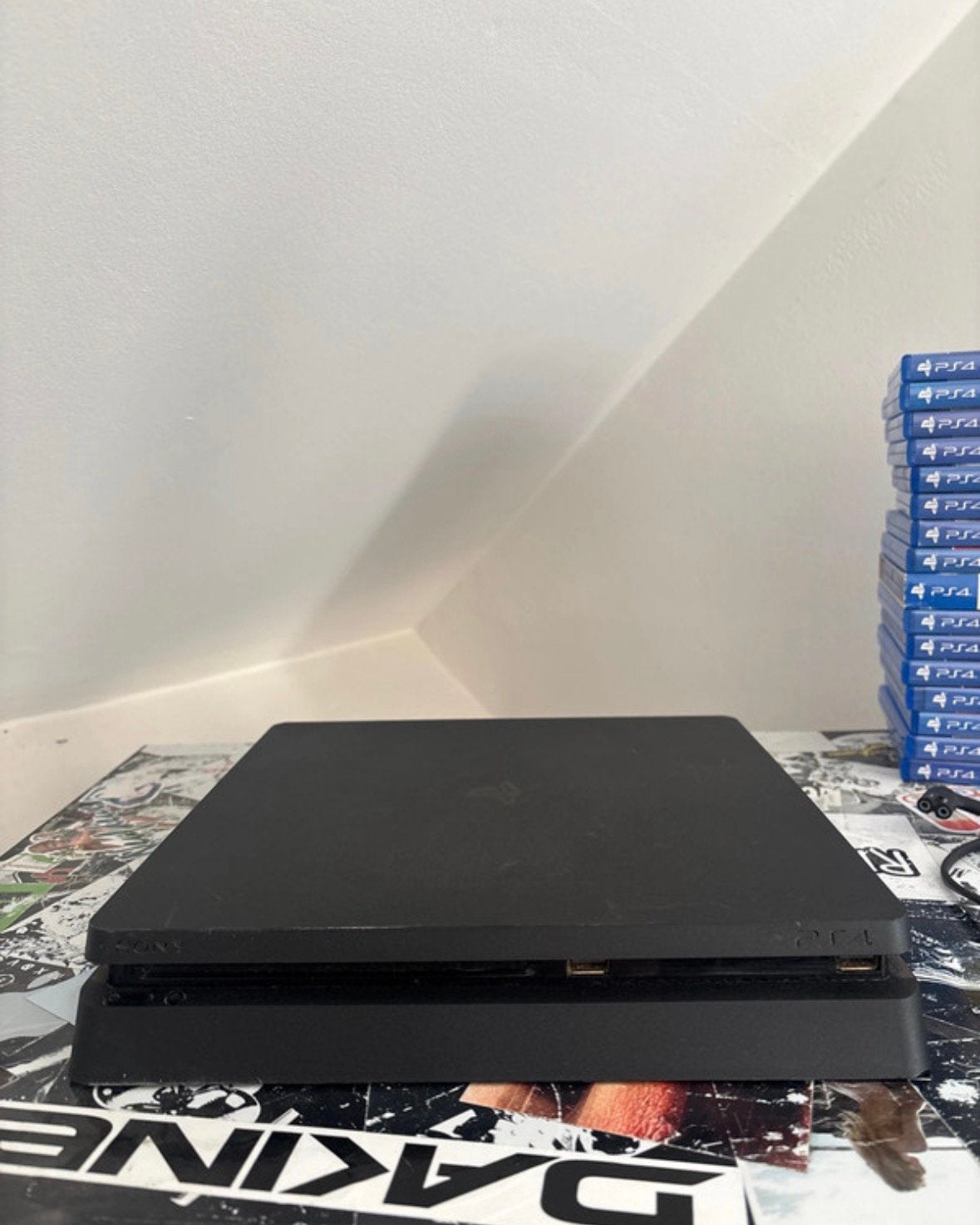 PS4 Slim avec jeux et câbles, Enlèvement, Utilisé, Slim, Avec jeux