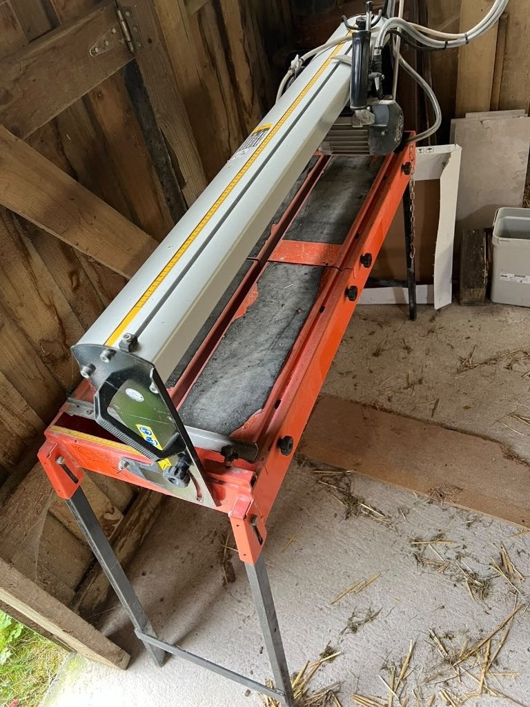 Scie à carrelage - Battipav VIP 290, Bricolage & Construction, Enlèvement, Utilisé, 600 à 1200 watts, 30 à 70 mm