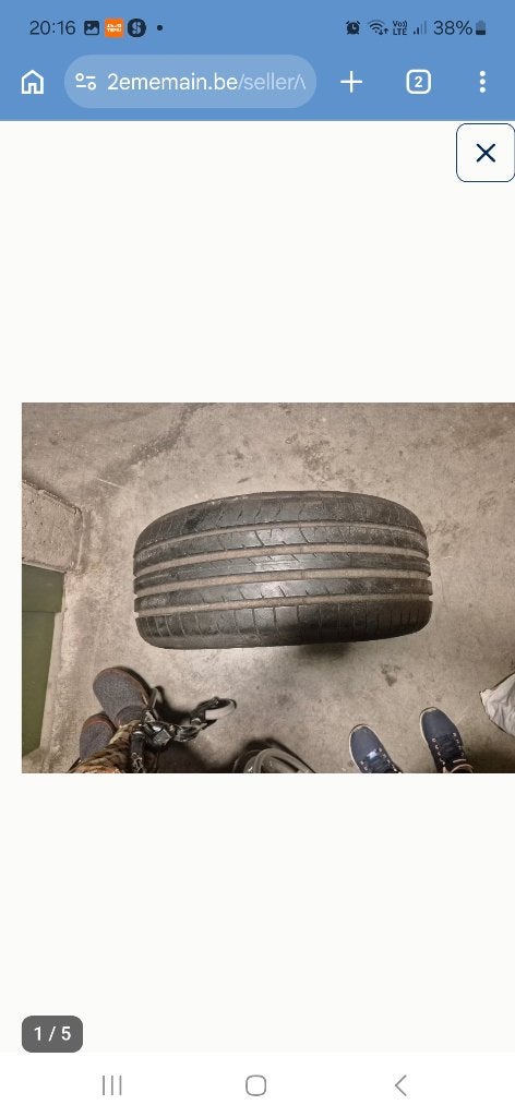 Deux pneus en excellent état à venir chercher, Autos : Pièces & Accessoires, Pneus & Jantes, Enlèvement, Utilisé, Pneu(s)