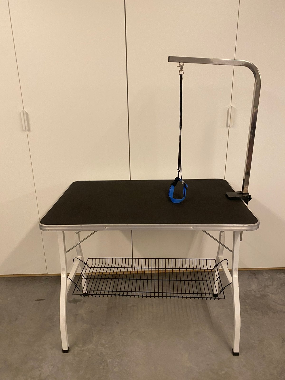 Trimtafel Hond  60x90x77h, Dieren en Toebehoren, Ophalen, Zo goed als nieuw, Trimtafel