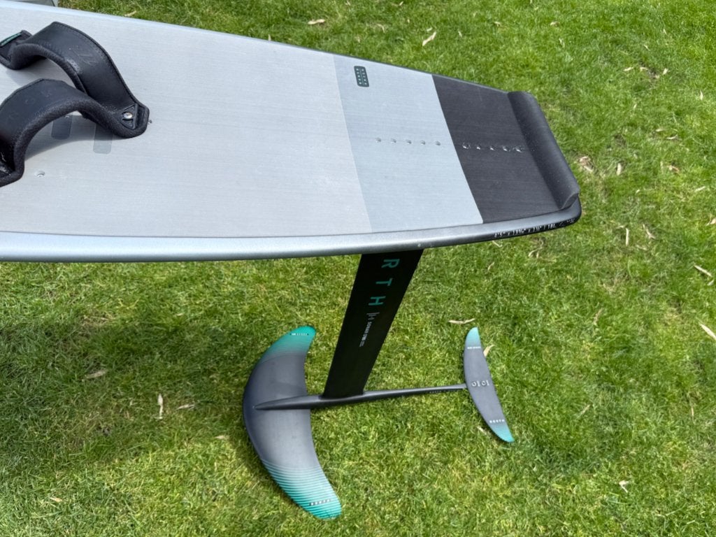 North Foilboard + carbon ! Sonar foil set, Watersport en Boten, Wingsurfen, Ophalen, Zo goed als nieuw, Wingsurf-board