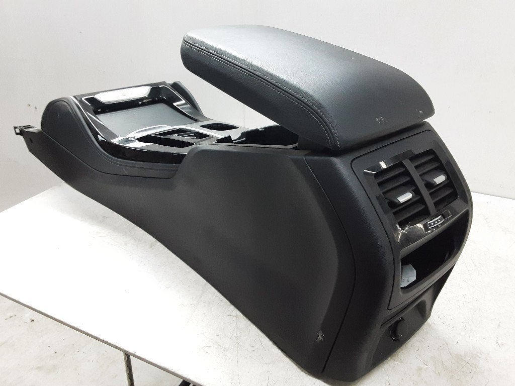 CONSOLE CENTRALE BMW X4 (G02) (01-2018/06-2020), Autos : Pièces & Accessoires, Mevr. I. Hauben, Utilisé, BMW, Rue de l'Espoir 34 34
4030  GRIVEGNÉE, BE