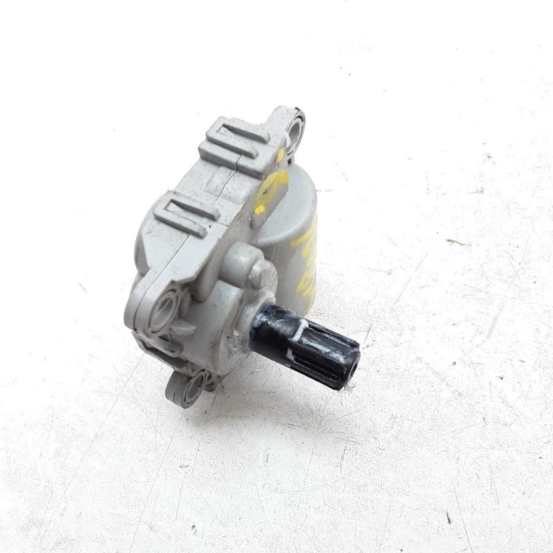 KACHELSTELMOTOR Hyundai Tucson (TL) (|HVCCD267NFFAA01|), Auto-onderdelen, Airco en Verwarming, Hyundai, Gebruikt