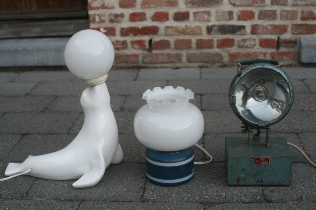 Lot de lampes anciennes vintage des années 50/60/80, Antiquités & Art, Antiquités | Éclairage, Enlèvement ou Envoi