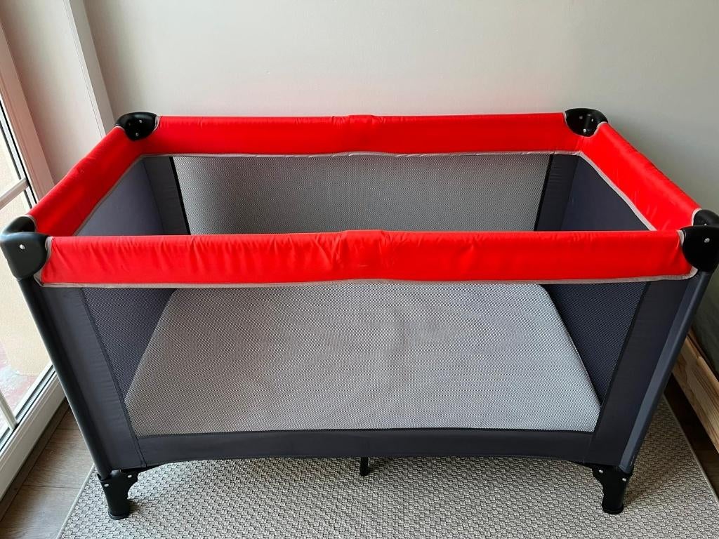 reisbedje, Ophalen, Zo goed als nieuw, Minder dan 140 cm, Matras