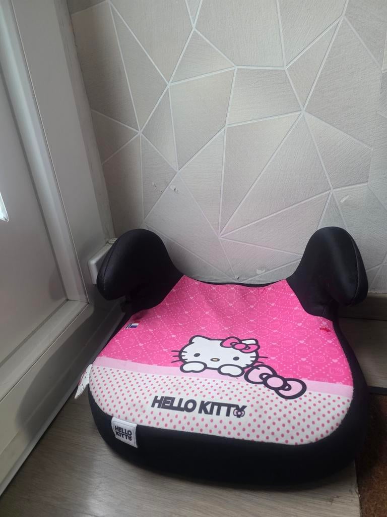 Hello Kitty zitverhoger, Ophalen