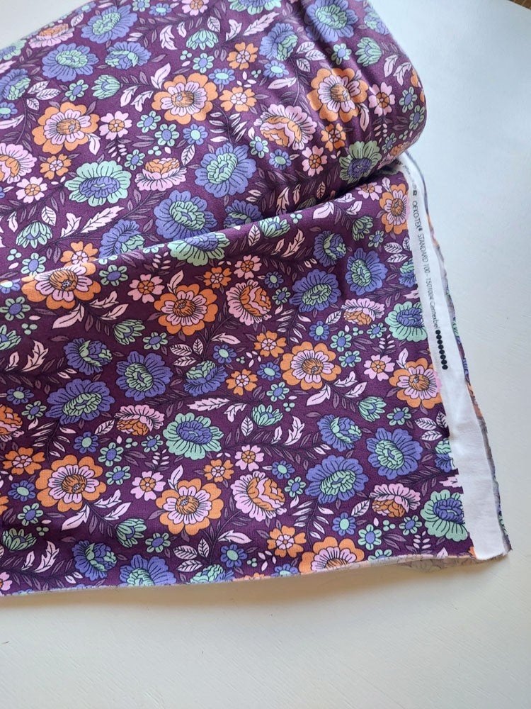 Au mètre 5647) tricot de coton fleurs violet, Hobby & Loisirs créatifs, Tissus & Chiffons, Neuf, Enlèvement ou Envoi, Coton, 120 cm ou plus