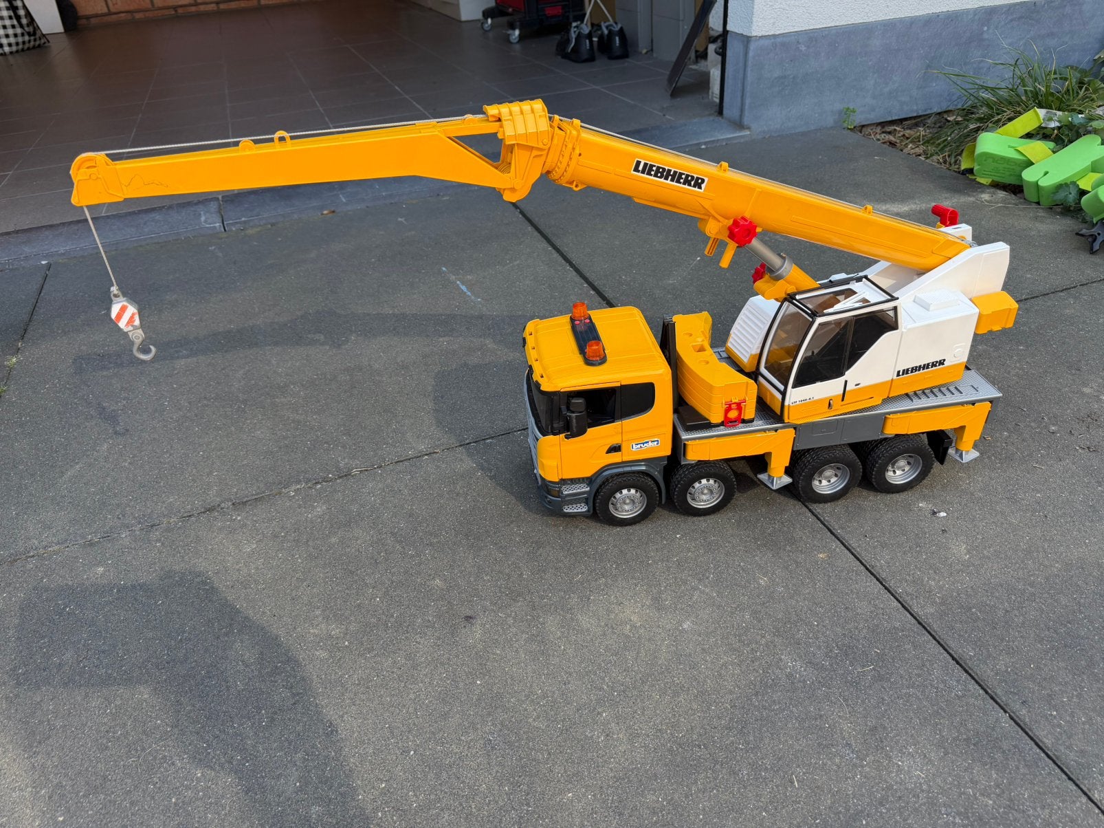 Bruder : kraanwagen Liebherr, Enlèvement ou Envoi, Comme neuf