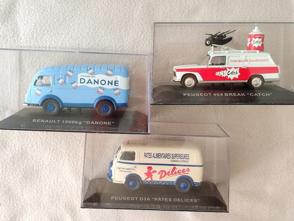 lot de 3 Altaya _ Renault 1000kg_ Peugeot D3A_ Peugeot 404, Ophalen of Verzenden, Zo goed als nieuw, Auto, Dinky Toys