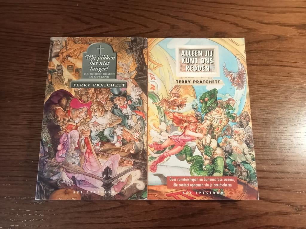 2 boeken Terry Pratchett, Enlèvement ou Envoi