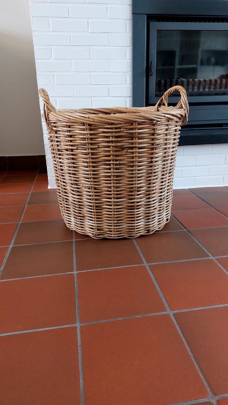 Rieten mand ideaal voor hout, Huis en Inrichting, Ophalen, Met handvatten, Mand, Rond