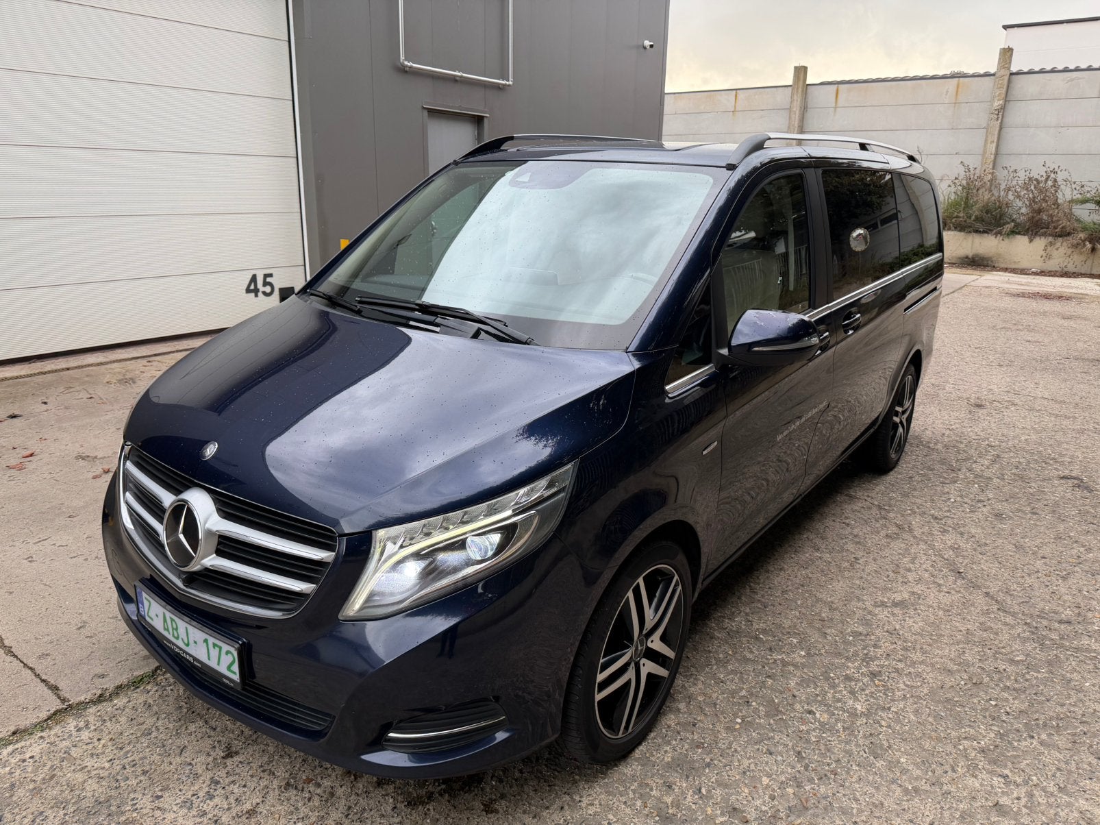 Mercedes V250/option complète/cabine double, Mercedes-Benz, Diesel, Automatique, Enlèvement